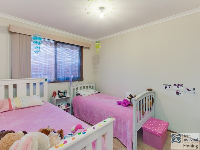 29 Courtenay Avenue, Cranbourne North VIC 3977