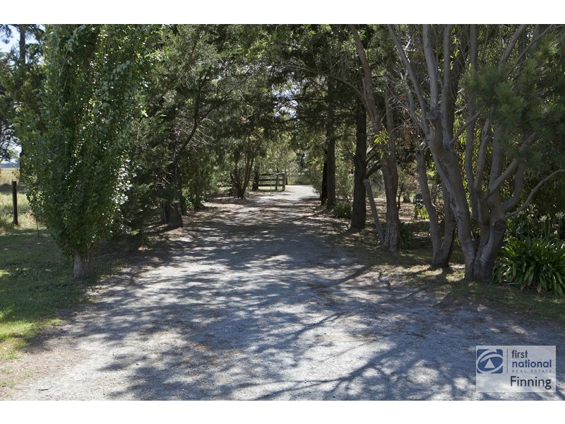 2/630 Manks Road, Tooradin VIC 3980