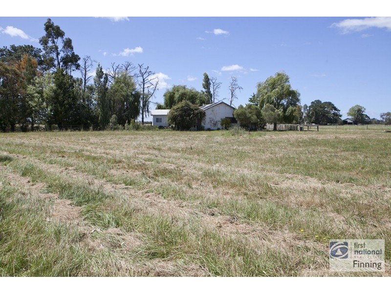 2/630 Manks Road, Tooradin VIC 3980