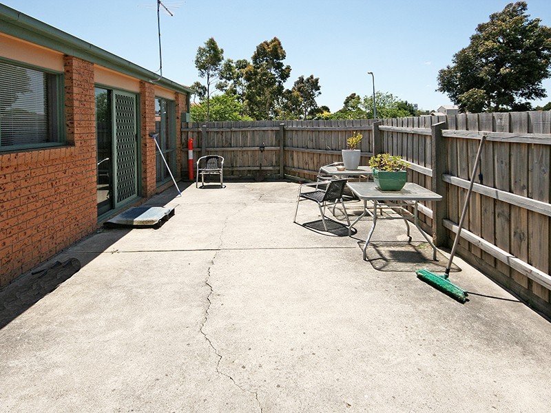 Cranbourne North VIC 3977