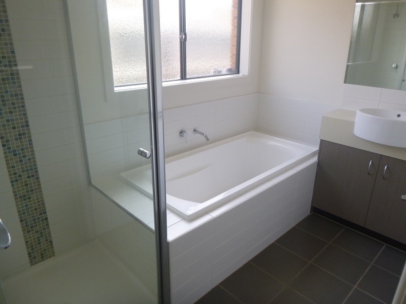 41 Calais Circuit, Cranbourne West VIC 3977
