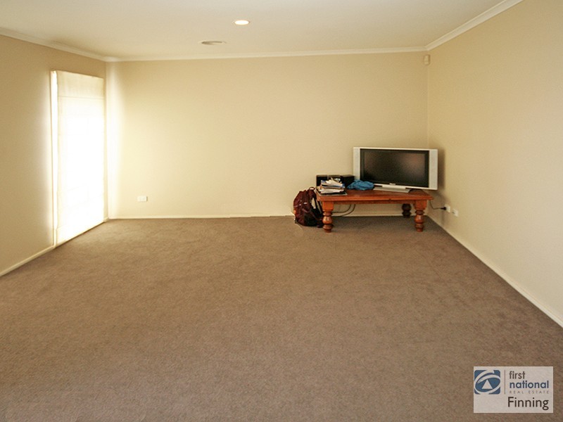 187 Monahans Road, Cranbourne VIC 3977