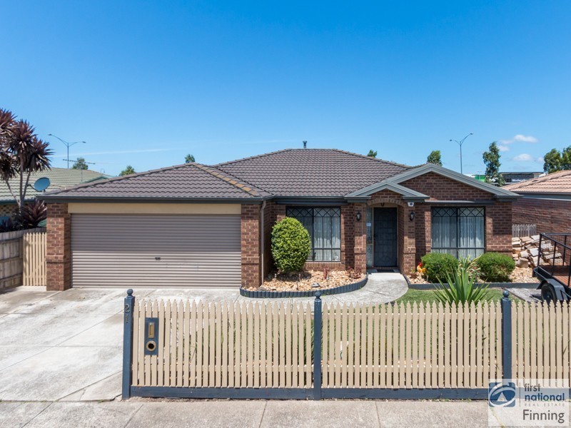 21 Trafalgar Way, Cranbourne East VIC 3977
