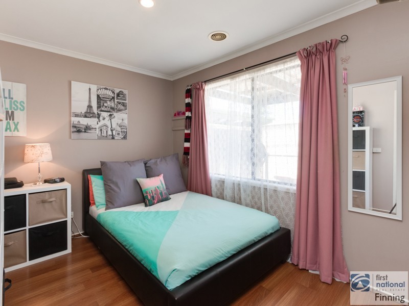 21 Trafalgar Way, Cranbourne East VIC 3977