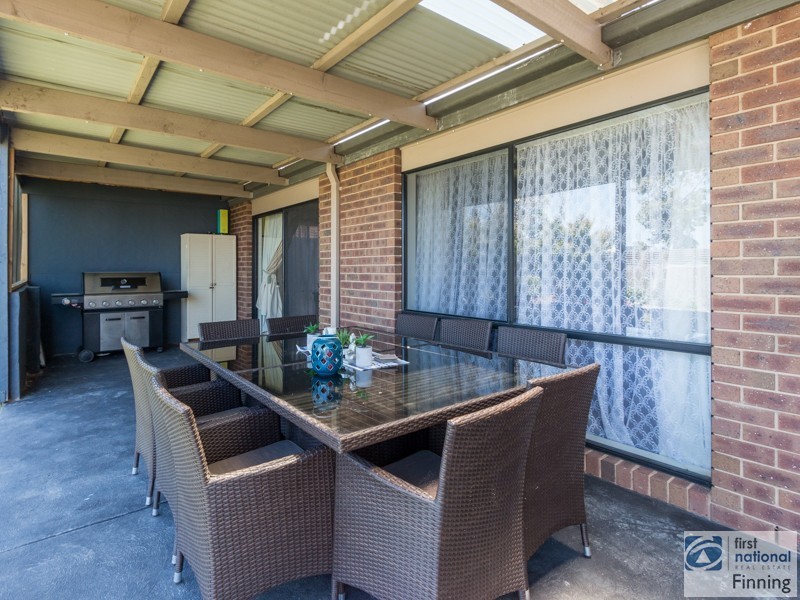 21 Trafalgar Way, Cranbourne East VIC 3977