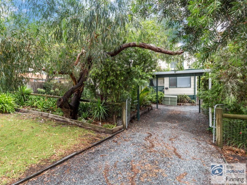 46 Glenalva Parade, Cannons Creek VIC 3977