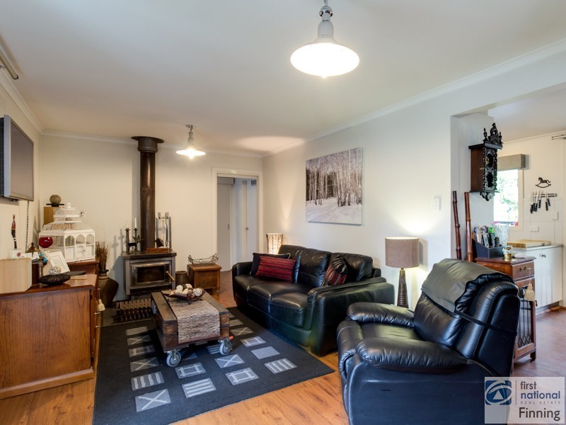 46 Glenalva Parade, Cannons Creek VIC 3977