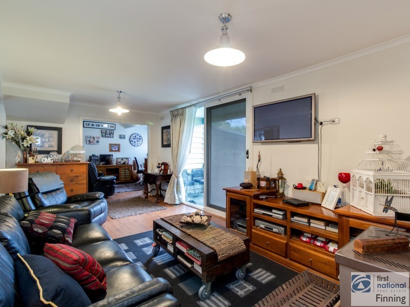 46 Glenalva Parade, Cannons Creek VIC 3977