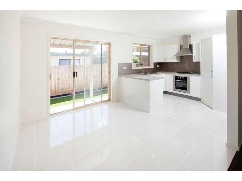 3/15 Fairfield Street, Cranbourne VIC 3977