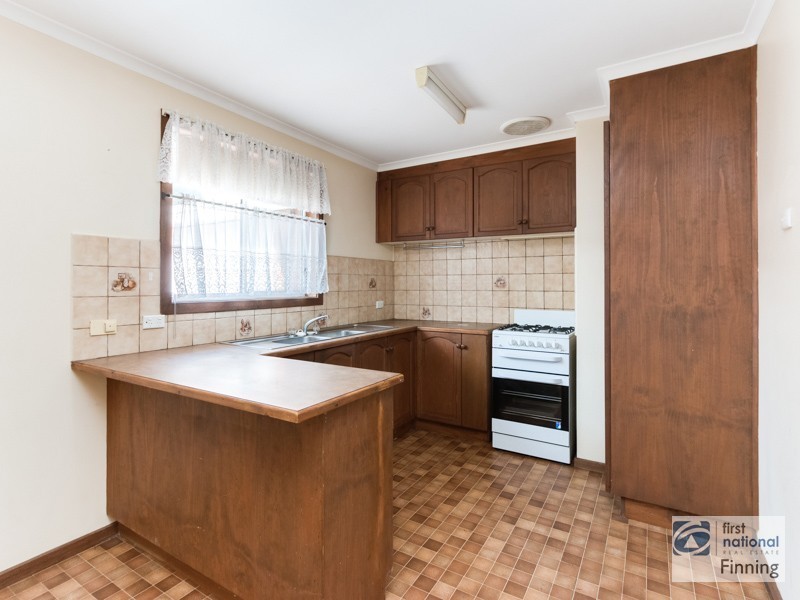 1/215 Sladen Street, Cranbourne VIC 3977