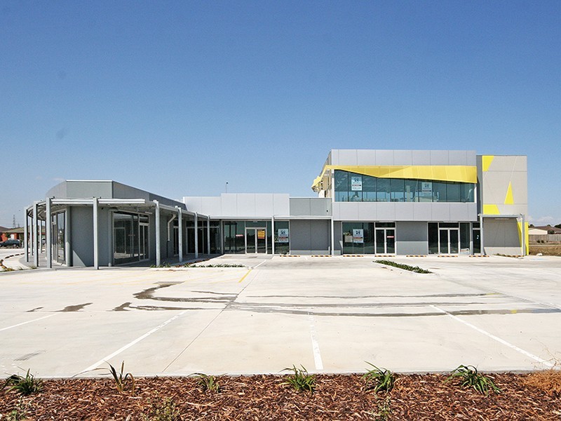 8/1-3 Universal Way, Cranbourne VIC 3977