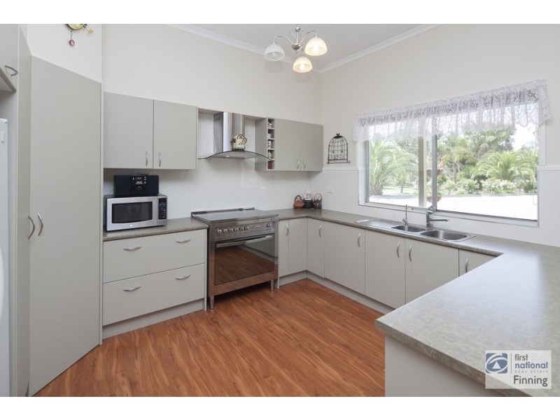 2540 South Gippsland Highway, Tooradin VIC 3980