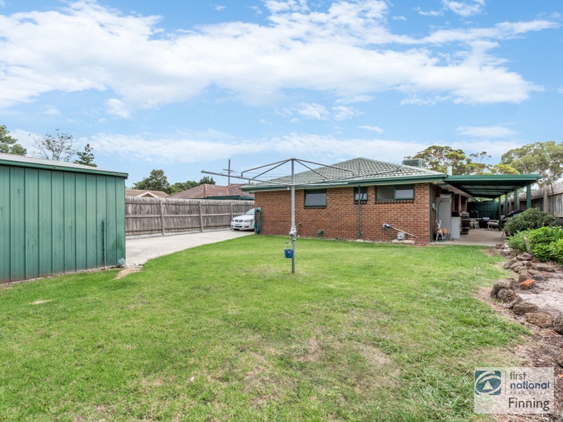 48 Fairbairn Road, Cranbourne VIC 3977