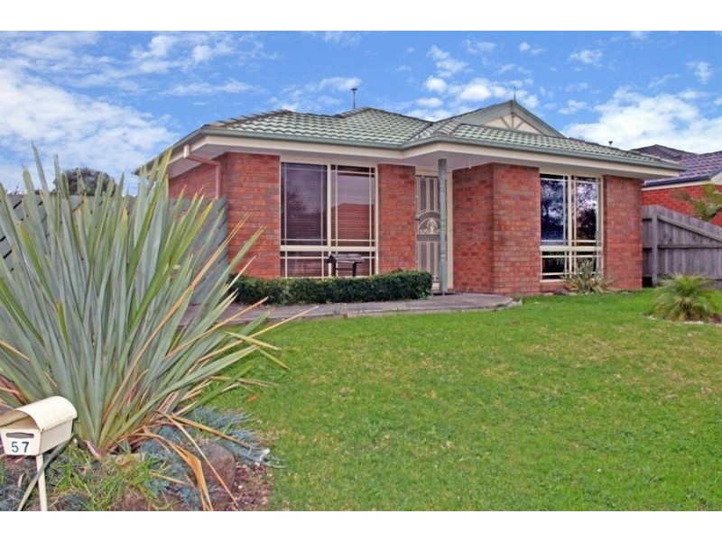 57 Breamlea Way, Cranbourne East VIC 3977