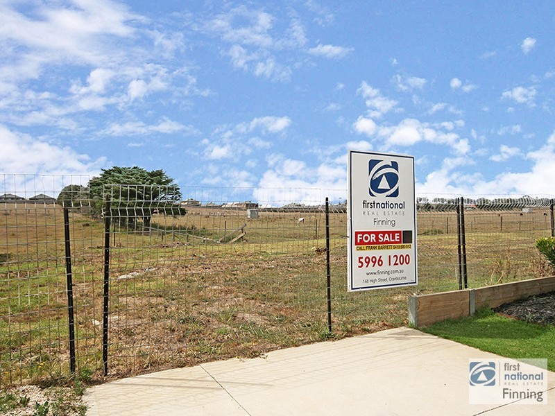 Clyde North VIC 3978