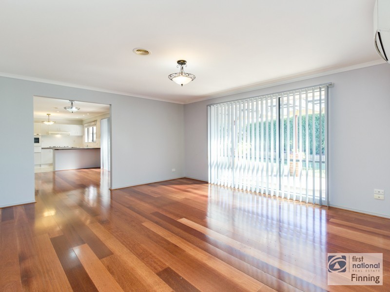 Cranbourne North VIC 3977