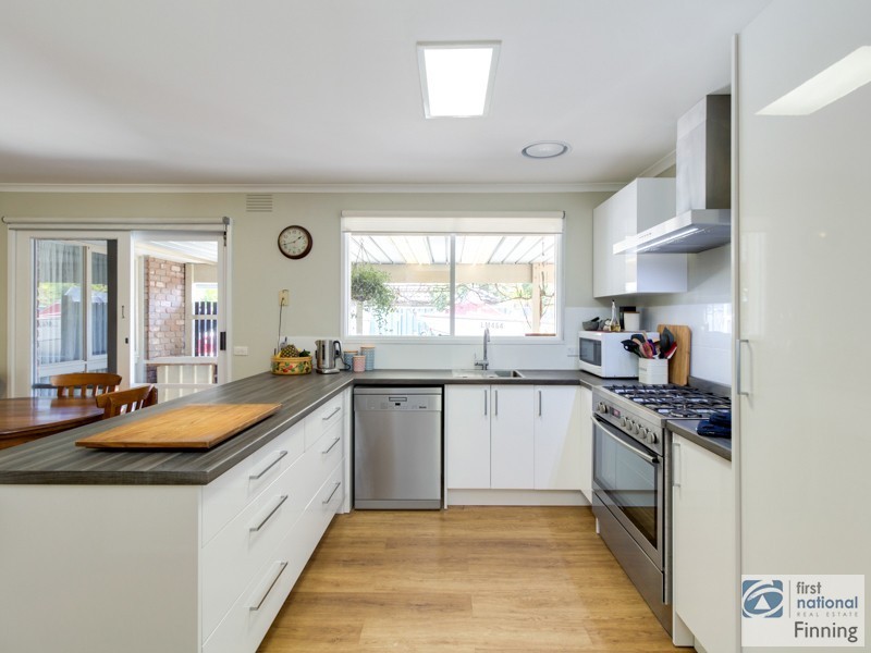 Cranbourne North VIC 3977