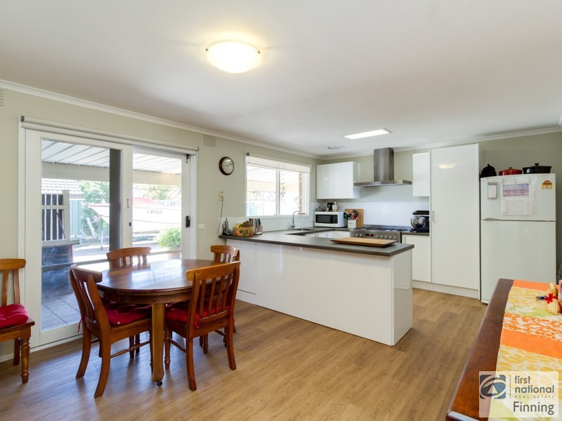 Cranbourne North VIC 3977