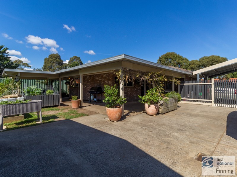 Cranbourne North VIC 3977