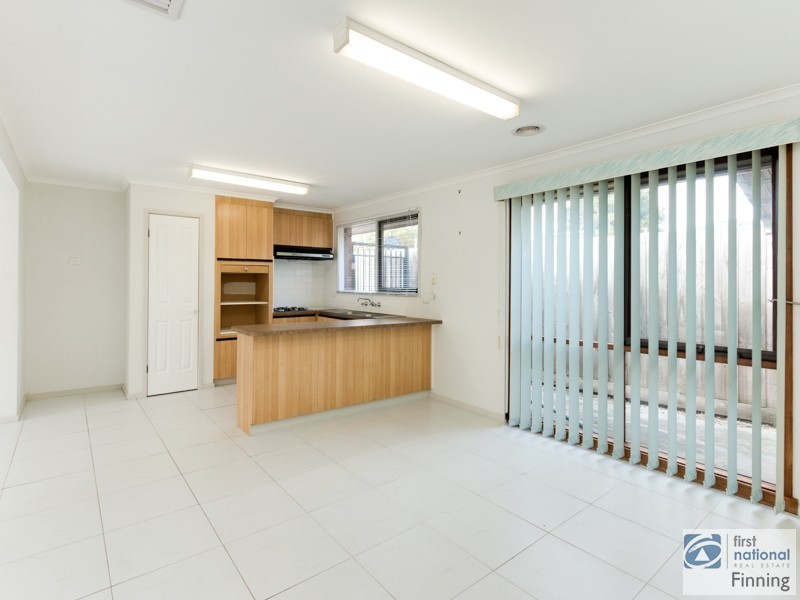 1 McLaren Avenue, Cranbourne VIC 3977