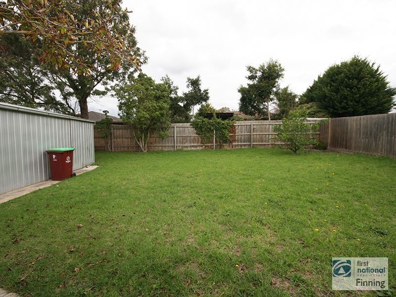 4 Lawson Close, Cranbourne VIC 3977