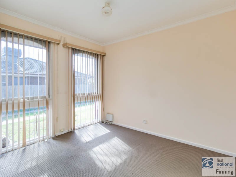 3 Delmont Crt, Cranbourne VIC 3977