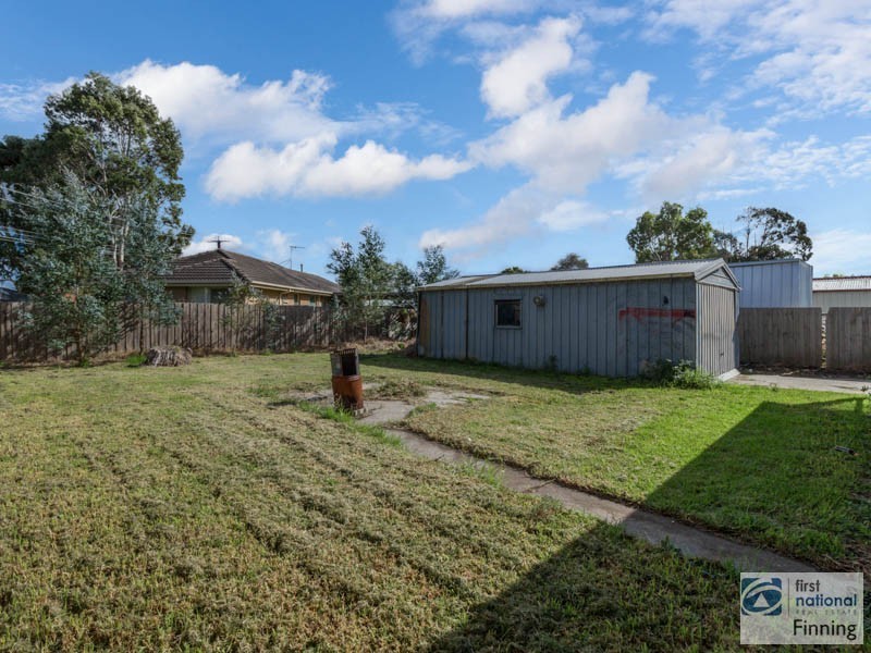 3 Delmont Crt, Cranbourne VIC 3977
