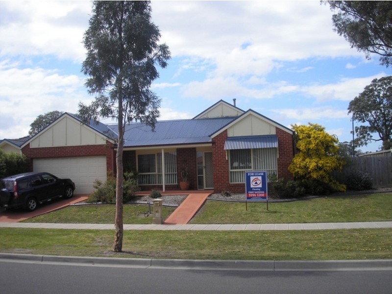 14 Franklin Parade, Lynbrook VIC 3975