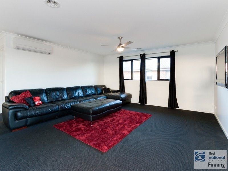 Cranbourne West VIC 3977