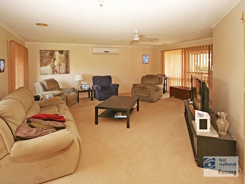 Cranbourne North VIC 3977