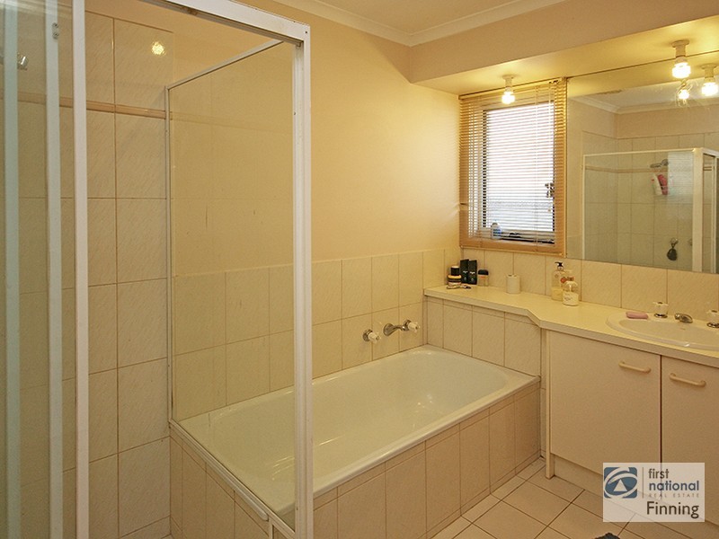Cranbourne North VIC 3977