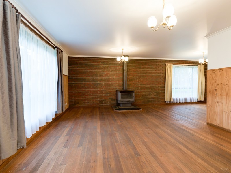 260 Hallam Road, Lynbrook VIC 3975