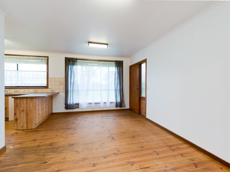 260 Hallam Road, Lynbrook VIC 3975