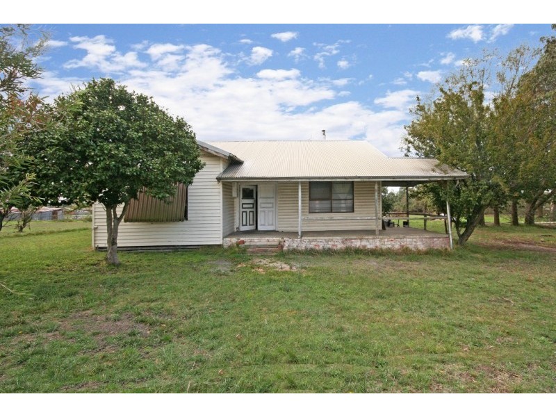 254 Hallam Road, Hampton Park VIC 3976