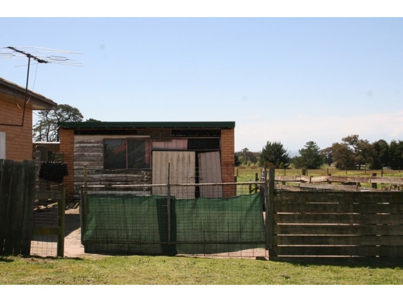 1215 Ballarto Road, Cranbourne East VIC 3977