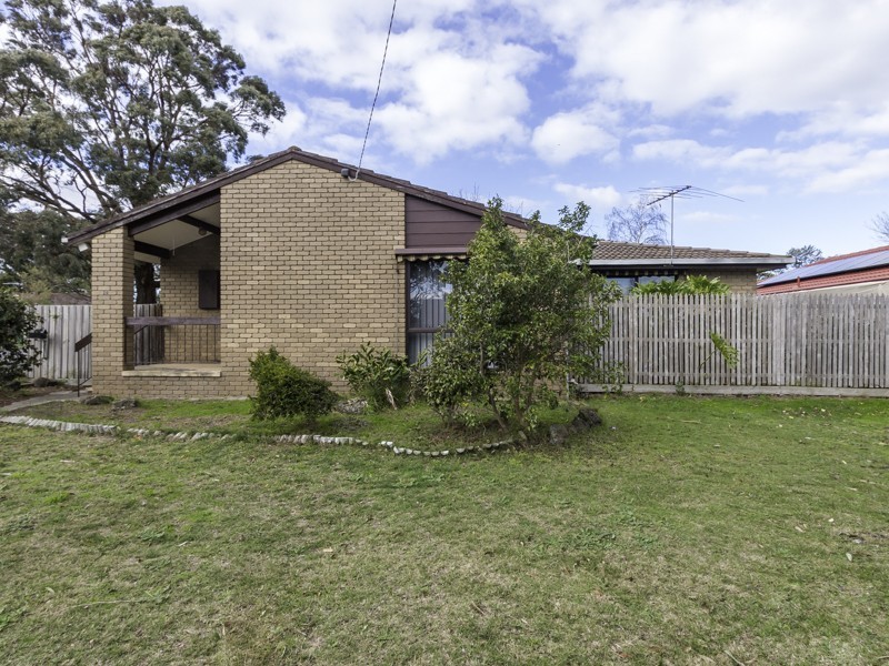 2 Bourke Road, Cranbourne VIC 3977