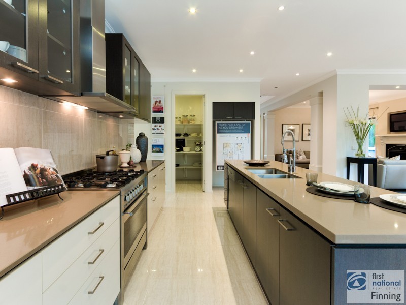 Cranbourne West VIC 3977