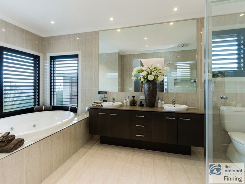 Cranbourne West VIC 3977