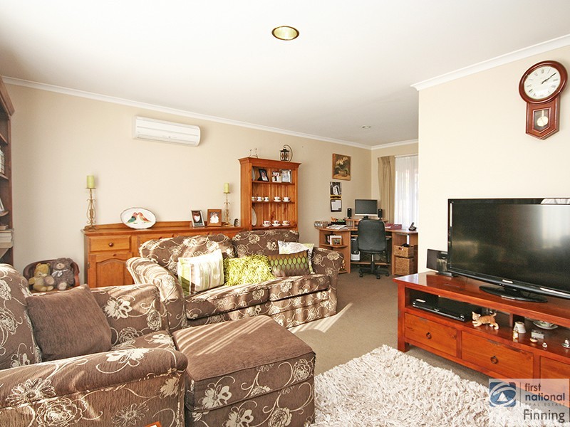 Cranbourne North VIC 3977