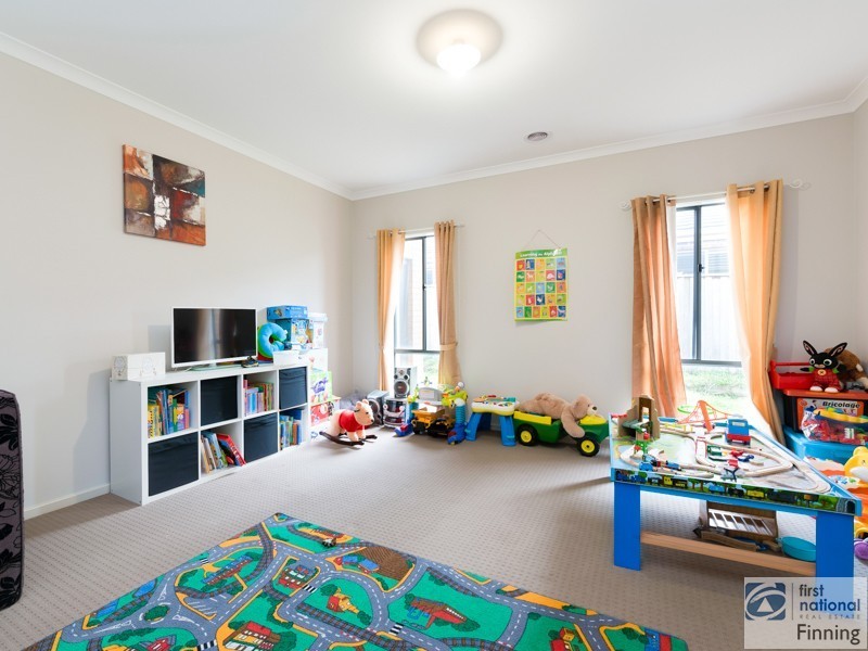 Cranbourne North VIC 3977