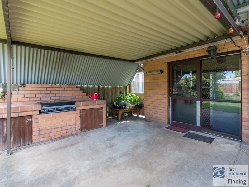 42 Campbell Parade, Cranbourne VIC 3977