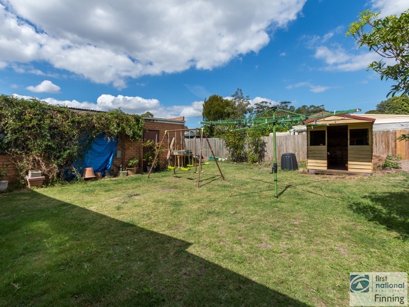 42 Campbell Parade, Cranbourne VIC 3977
