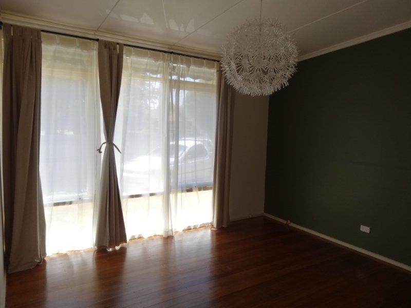 13 Lurline Street, Cranbourne VIC 3977