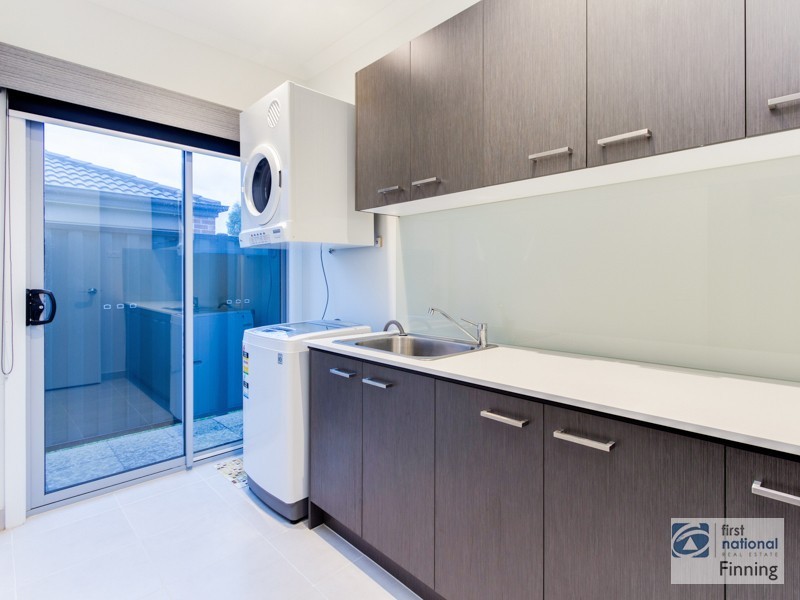 Clyde North VIC 3978