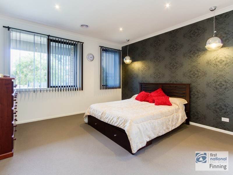 Clyde North VIC 3978