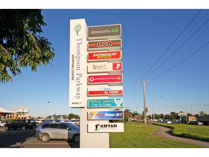 8 Evergreen Court, Cranbourne North VIC 3977