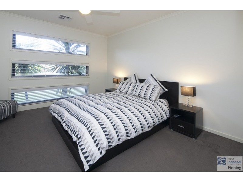 10 Makitti Close, Tooradin VIC 3980