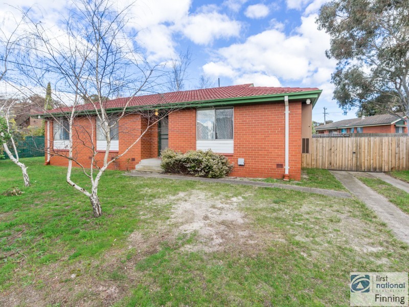 4 Anne Court, Cranbourne VIC 3977