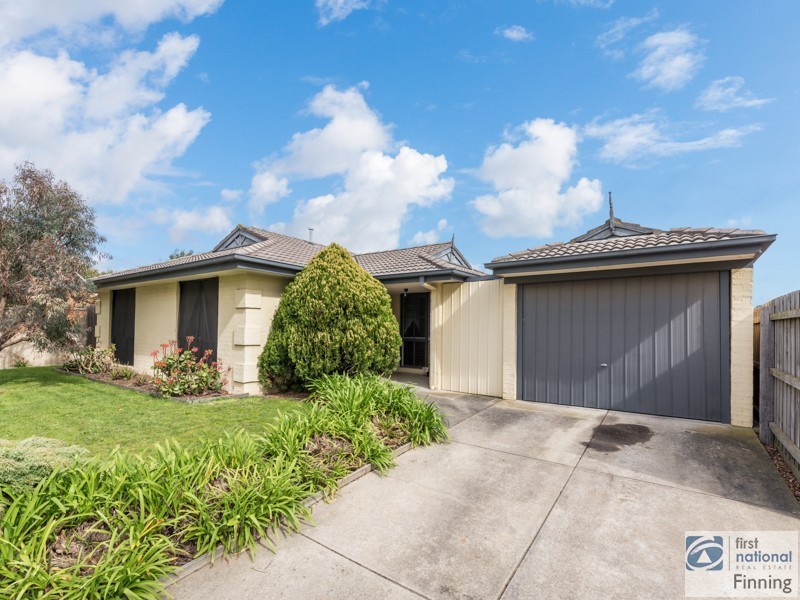 11 Raisell Road, Cranbourne VIC 3977