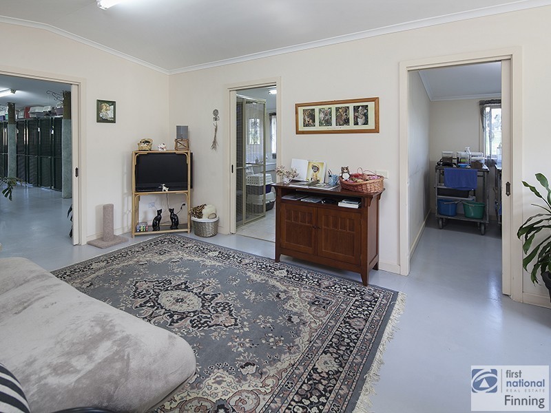 34 Bakers Rd, Clyde VIC 3978